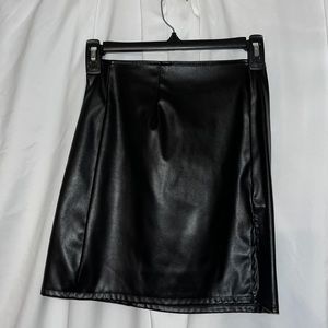 Windsor Black Leather Skirt
